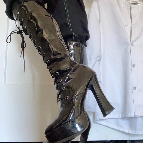 Hot Topic Shoes - 90s-2000s hot topic boots